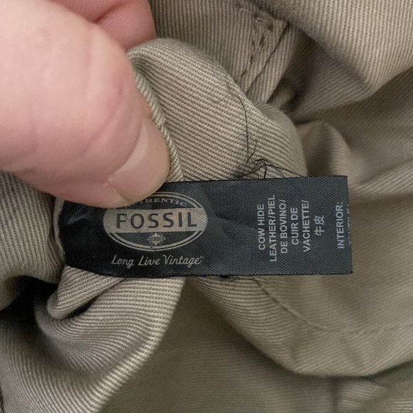 5/$30 Fossil Leather Zippered Gray/Mint/Orange Bag 12"W x 5 1/2"D x 11" T - Picture 10 of 15